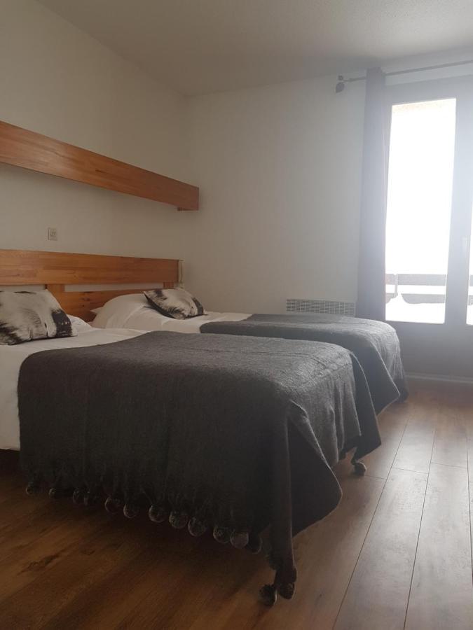 Hotel Yaka Les Angles  Pokoj fotografie