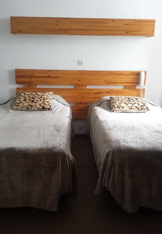 Hotel Yaka Les Angles  Pokoj fotografie